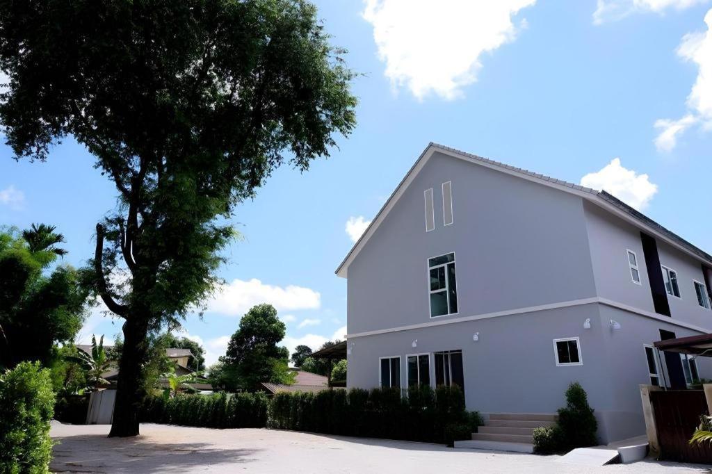 Oh My Place Chiang Rai Exterior photo